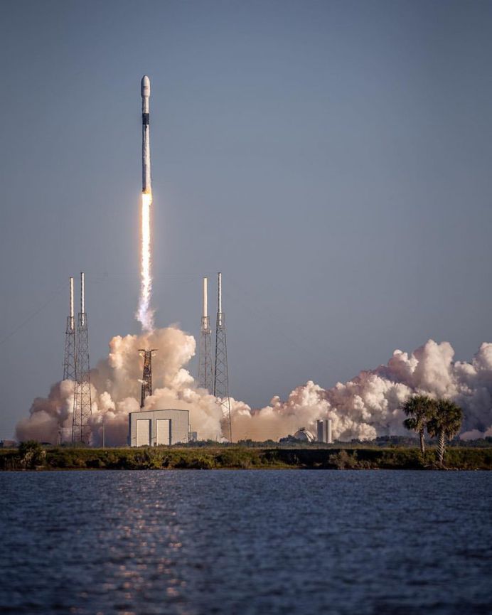 Rocket Launches and Space Photography by Erik Kuna
