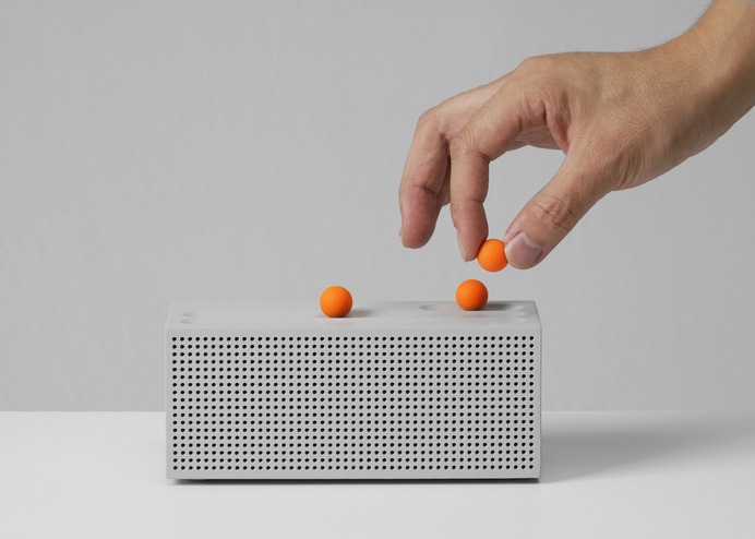 Skeuomorphism design IRL - Ball Internet Radio