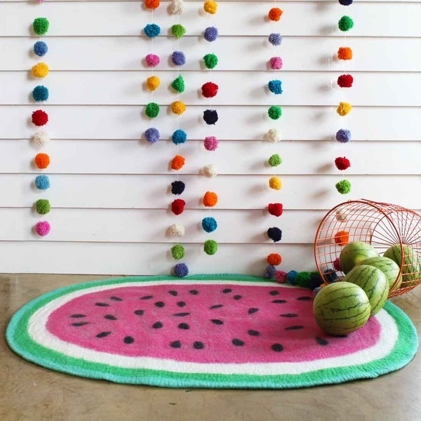 Large View #interior #rug #watermelon