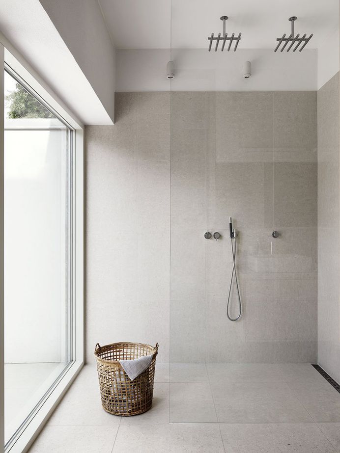 Walk-in shower. Home in Höllviken by Hanne Birk. © Petra Bindel. #walkinshower