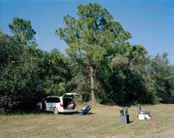 Mark PowerFamily selling their belongings at the side of the road.Whispering Pines, Florida #usa #photography