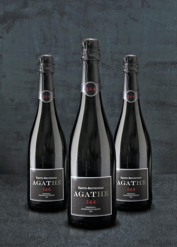 Faotto-Bottignolo packaging on the Behance Network #group #packaging #design #wine #faotto #bottignolo #hangar