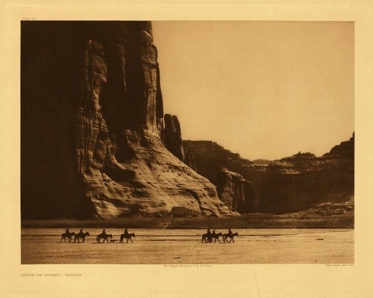 ESC1857.jpg (1024×821) #sepia #caravan #desert