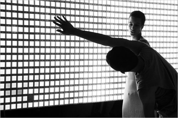 glass magazine || reporting Monkey #light