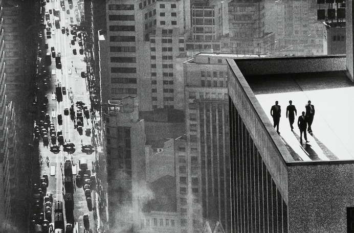 René Burri
Swiss, 1933–2014
Men on rooftop, 1960
São Paulo, Brazil 👥️