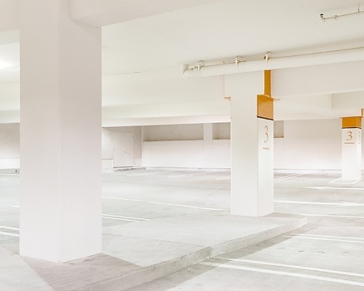 White on Photography Served #photography #pale #arcitecture