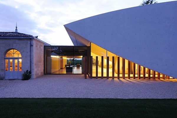 The new winery of Chateau Cheval Blanc designed by architect Christian de Portzamparc #architecture