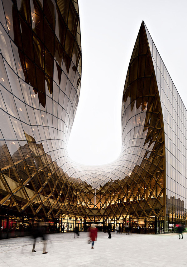 1 emporia centro commerciale a Malmo da wingardhs #store #mall #archtiecture