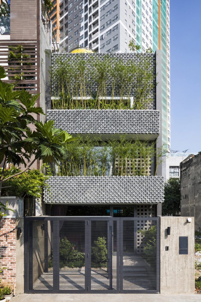 Pattern House Inspired by Vietnamese Modernism Heritage