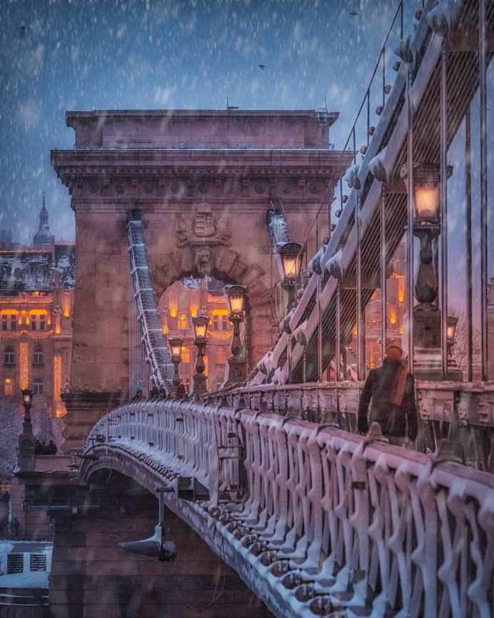 Beautiful Cityscapes and Street Photography by Krenn Imre