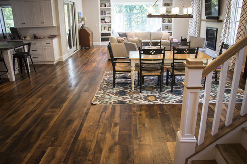 Old World Timber has done the quality flooring work in Lexington, Kentucky named as Heartland Barnwood #SkipPlanedFlooring. #Flooring #Recla