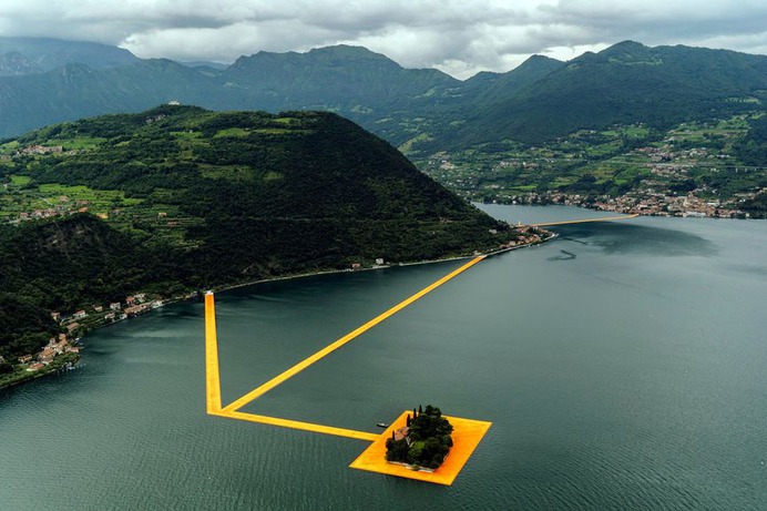 Christo - The Floating Piers, via nytimes com