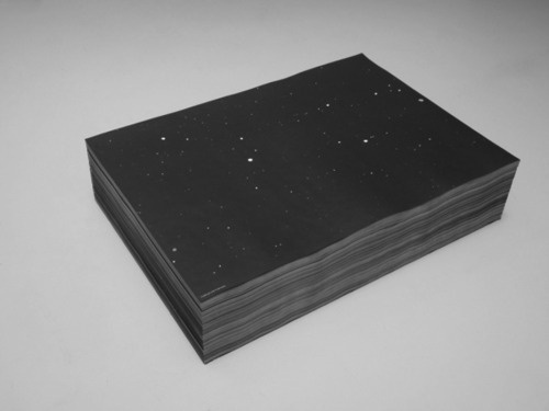 John Cornu, Par la meurtrière, 2011Marie-Louise grise, miroir et cadre en bois foncé60 x 80 cm© Courtesy of the Artist #print