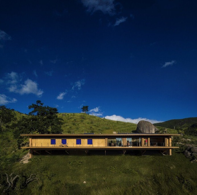 Prefab Off-Grid House Located at an Altitude of 1,500 Meters