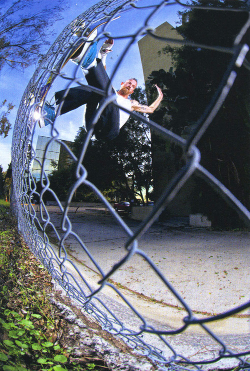 This frontside fence ride by Jason dill is fucking rad and this spot is not so easy to skate #dill
