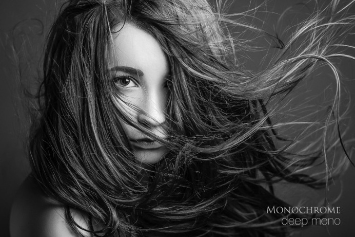 MONOCHROME Portrait