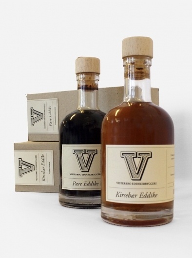 Online portfolio of Simon Lund #packaging #vinegar #brand #vintage #logo #salp