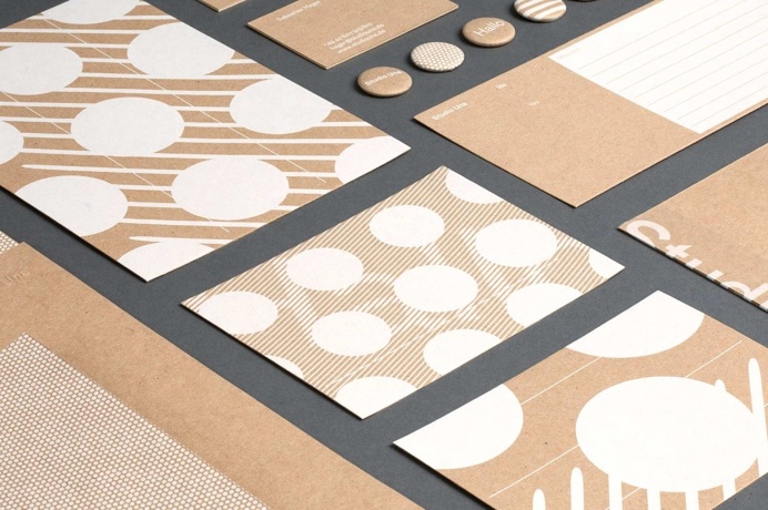 studio una graphic design branding logotype corporate identity germany mindsparkle mag designblog cardboard brown silk screen printing print