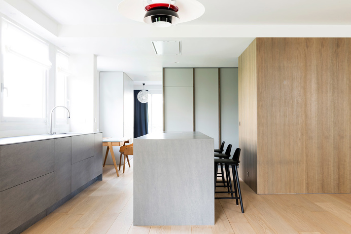 Refurbishment in Neuilly-sur-Seine by 05 AM