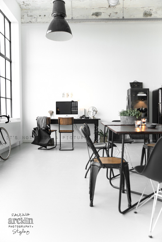Beautiful Hauses: Minimal Renee's interior loft 2 #interior #loft #house #retro #minimal