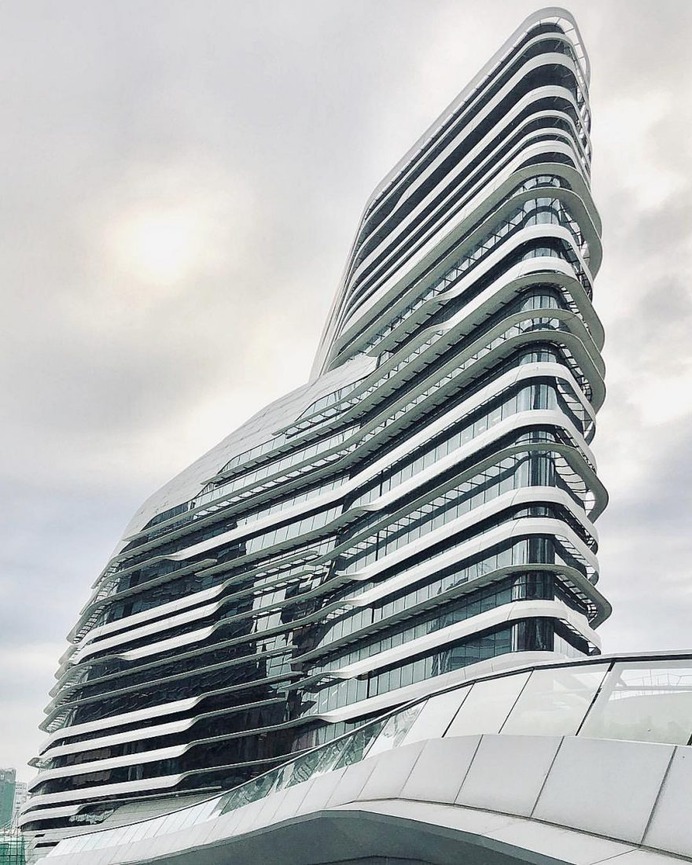 Minimalist and Symmetrical Architectural Photography by Effie Teh