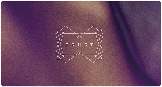 Sarah macht Sachen 2.0 #clothing #label #brand #purple #skin #signet