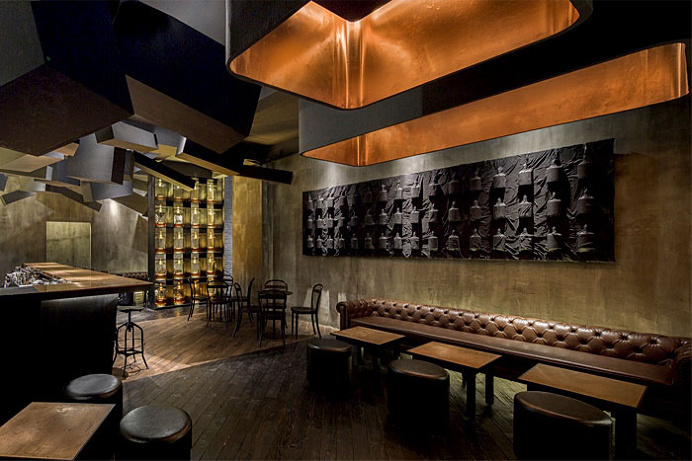 Flask by Alberto Caiola – Perfect Combination of Classic Elegance and City Chic - #bar, bar, #restaurant, restaurant, #restaurantdesign,