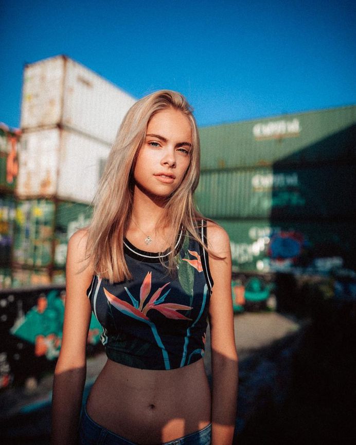 Natural and Authentic Female Portraits by Tony Andreas Rudolph