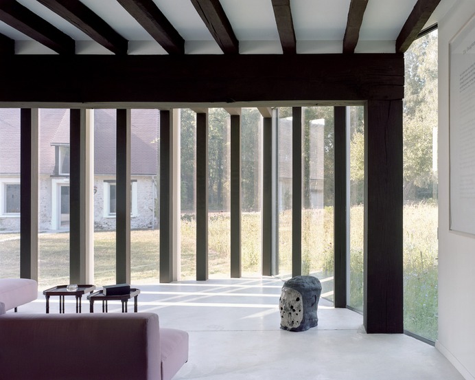 Le Pr&eacute; aux Pierres by David Apheceix