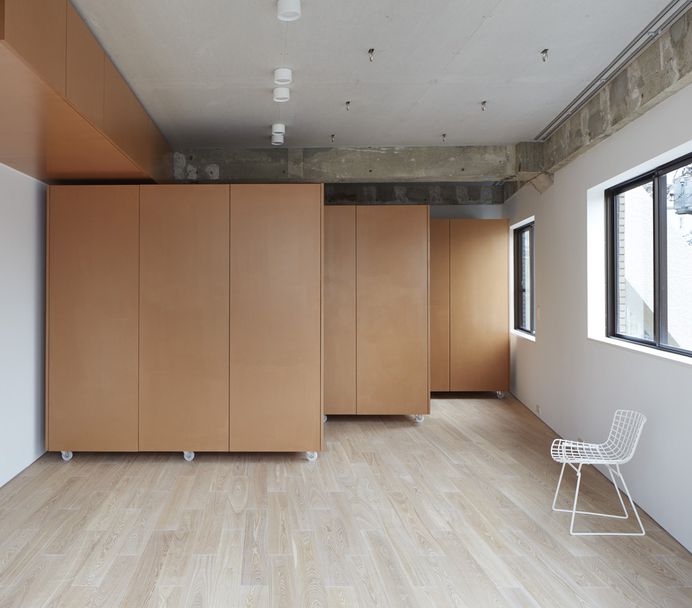 Azabu Flat by frontofficetokyo