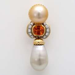 Pendant with South sea cultured pearls,