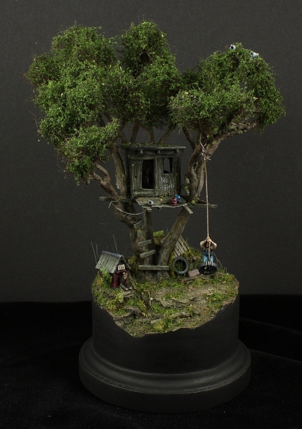 Toms' treehouse 1/87 scale #miniature #diorama #treehouse
