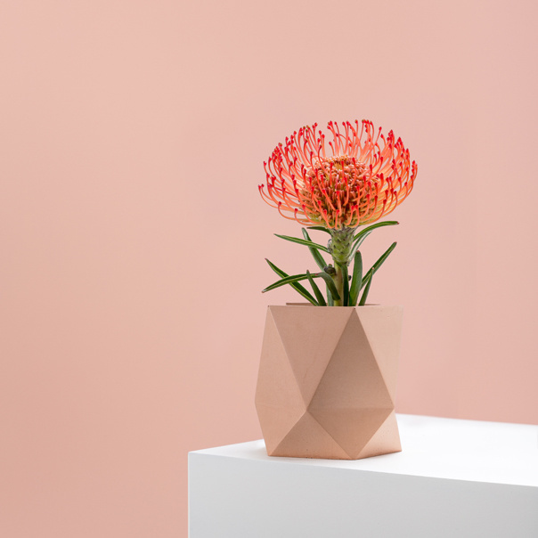 The Marble Shine Collection by frauklarer Presenting: triangulus small in salmon #concrete #concretedesign #marble #design #productdesign #