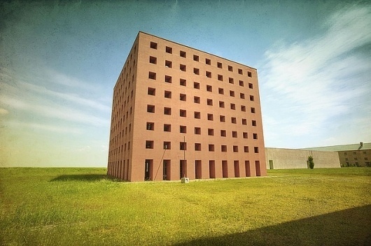 Cimitero San Cataldo | Flickr - Photo Sharing! #rossi #modena #aldo #cemetery #building #architecture