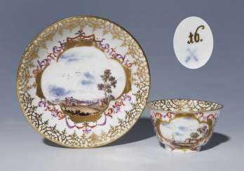 Baroque-Kopp, Saucer. MEISSEN 1725-1735, #Sets #Teasets #Porcelainsets #Antiqueplates #Plates #Wallplates #Figures #Porcelainfigurines #porcelain