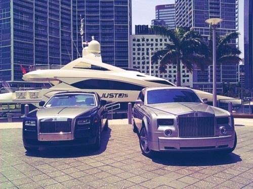 Tittysandpancakes #royce #phantom #yacht #roll