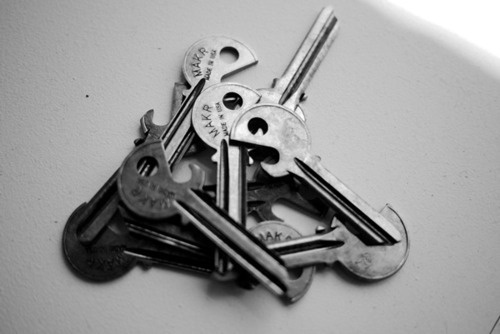 R E N O V A T I O #opener #bottle #design #key #clever