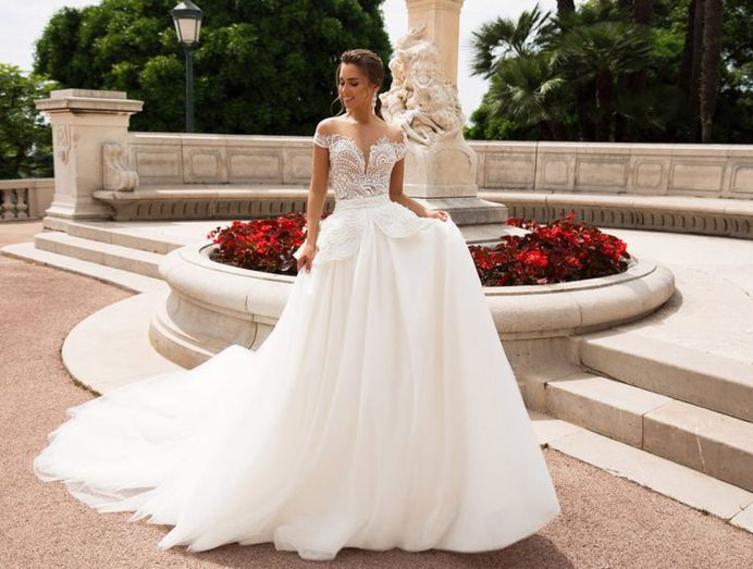 The new “Cote D’azur” bridal collection by Viero offers brides who love an incredible laces, dazzling illusion back, plunging necklines and more charm.