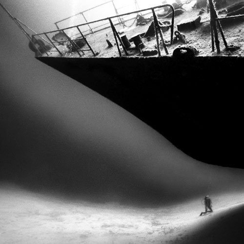 DETHJUNKIE* #white #diver #black #ship #and