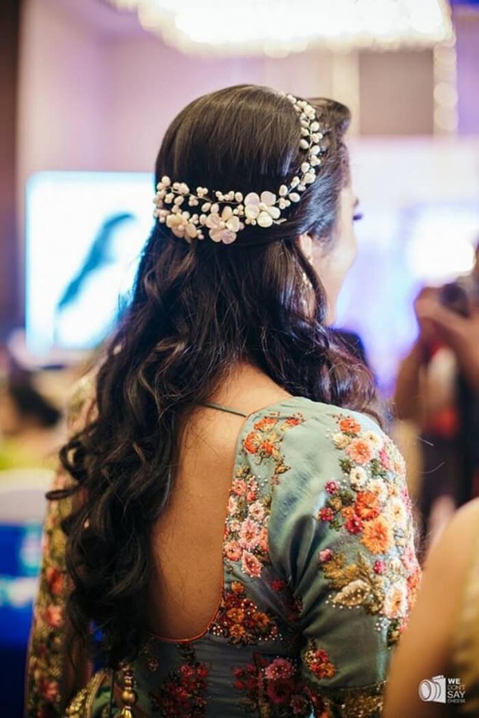 Trendy Bridal Hair Accessories