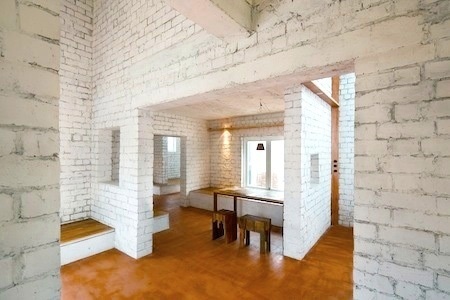 mk361.jpg (450×300) #brick #interiors #architecture #white