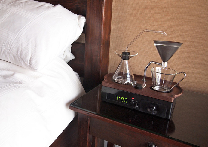 coffee-making alarm clock wakes you up with a freshly brewed mug #coffee