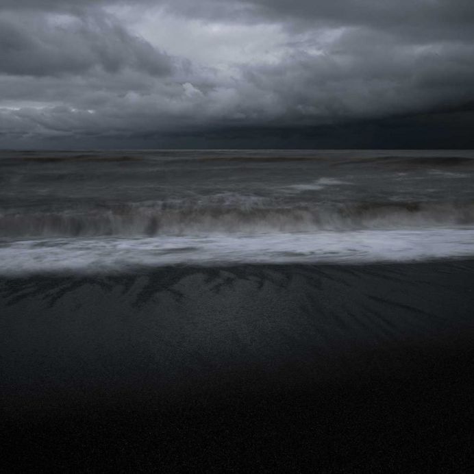 Echoes of Light: Long Exposure Seascapes by Mehran Naghshbandi