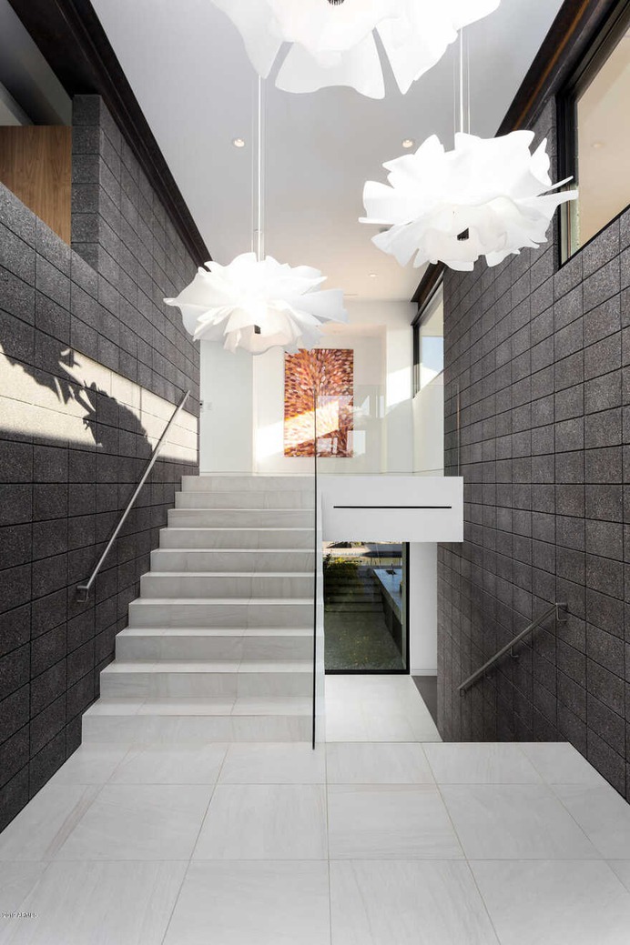 Bridge View Residence / Kendle Design Collaborative