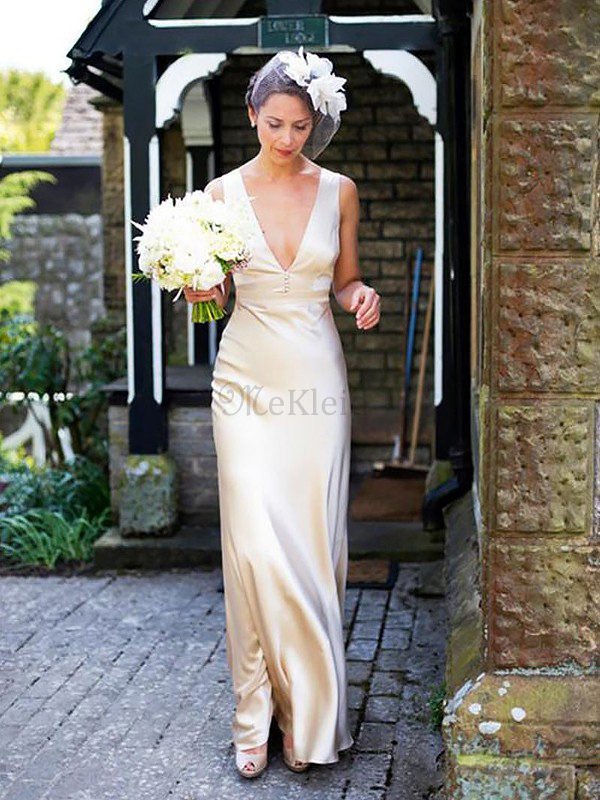 Normale Taille Satin V-Ausschnitt Ärmelloses Sweep train Brautkleid