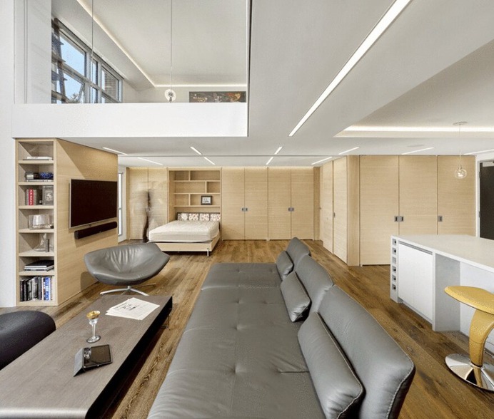 Two-Story SOMA Loft in San Francisco / INTERSTICE Architects