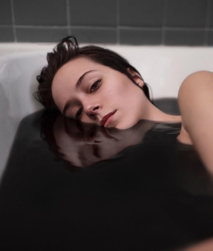 Fine Art Portrait Photography by Melania Brescia