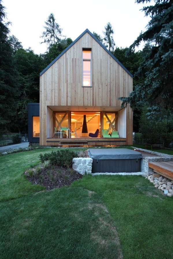 A contemporary wooden cottage by Prodesi #inspiration #architecture #modern