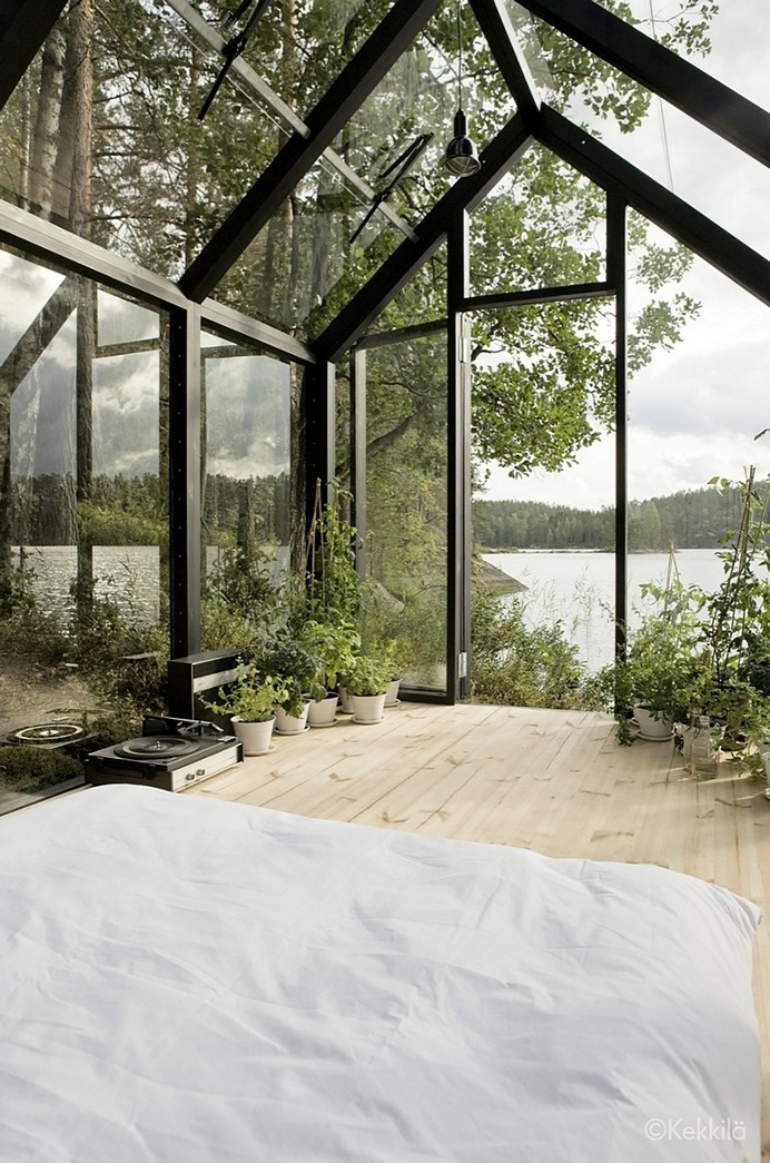 Kekkila Green Shed / Linda Bergroth and Ville Hara
