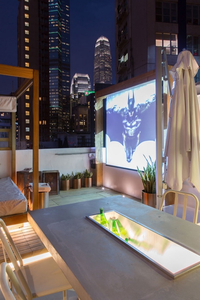 Hong Kong Cramped Flat Converted in a Eco High Tech Rooftop Retreat